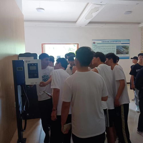 数字文化创意内容应用服务 2021级与2022级电子信息工程专业见习活动纪实